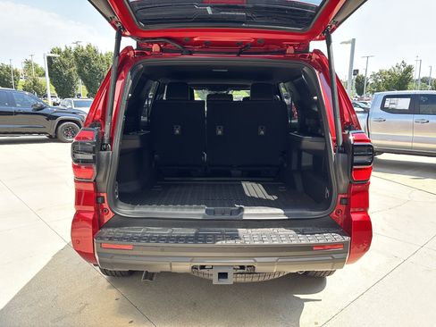 Used 2026 Toyota 4Runner TRD Off-Road Premium AWD/4WD image 31