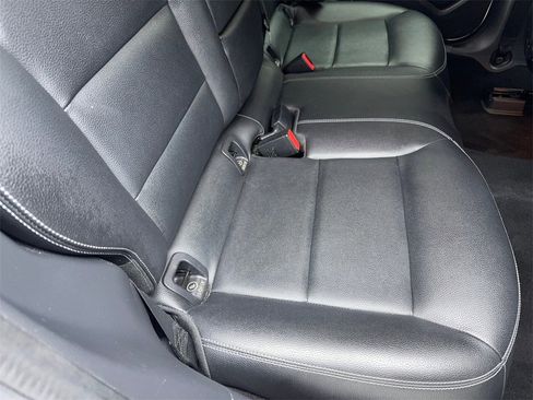 Used 2020 Mercedes-Benz GLA 250 image 48