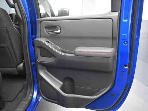 Used 2024 Nissan Frontier Pro-X w/ Pro Convenience Package RWD image 8