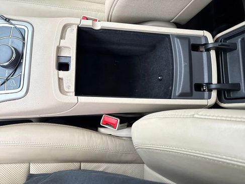 Used 2021 Jeep Grand Cherokee Limited w/ Luxury Group II image 25