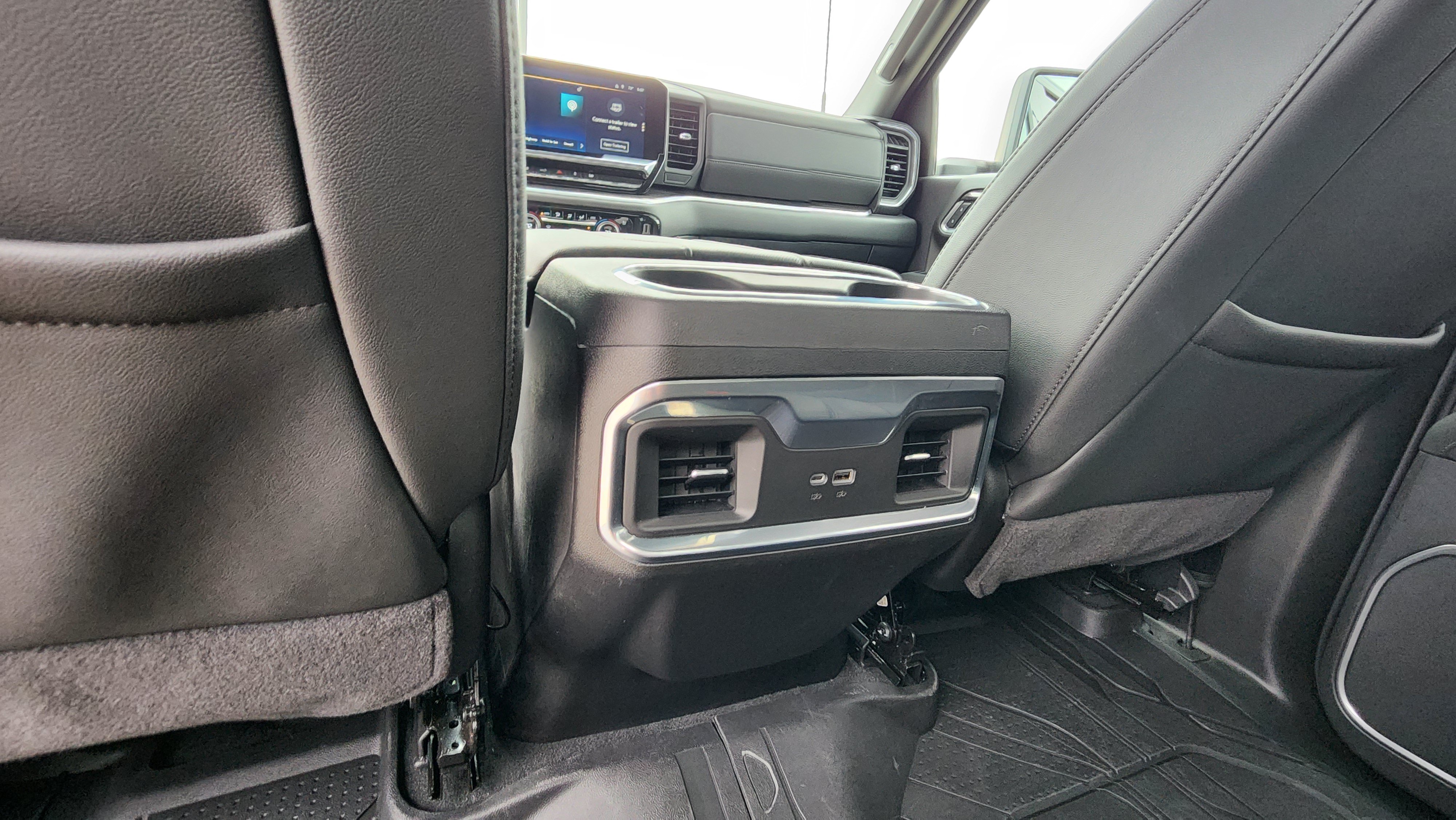 Certified 2026 Chevrolet Silverado 2500 LTZ w/ LTZ Convenience Package AWD/4WD image 21