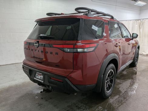 Used 2023 Nissan Pathfinder Rock Creek AWD/4WD image 7