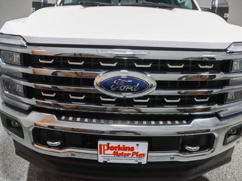 Used 2023 Ford F250 Lariat w/ Tow Technology Package AWD/4WD image 4