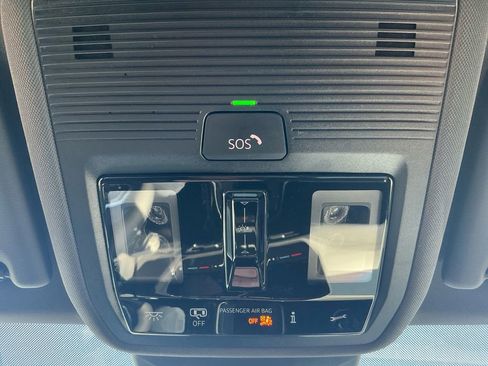 New 2026 Volkswagen ID.4 Pro S image 25