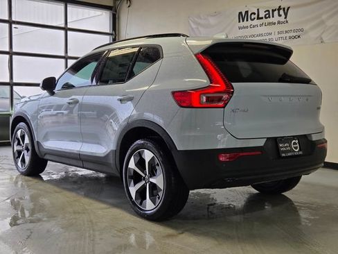 New 2026 Volvo XC40 B5 Plus w/ Protection Package Premier AWD/4WD image 5