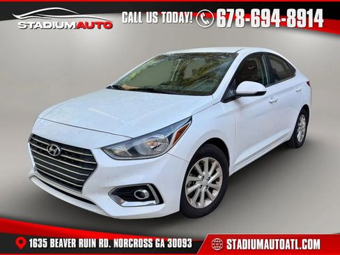 Used 2021 Hyundai Accent SEL image 1