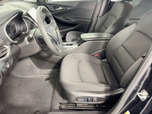 Used 2024 Chevrolet Malibu LT image 5