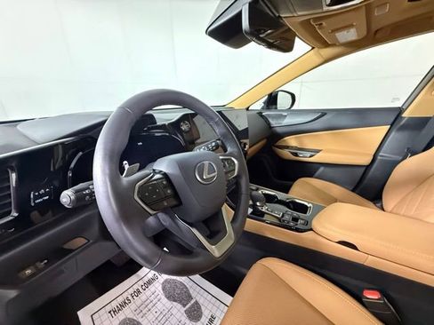 Used 2025 Lexus NX 350 AWD w/ Luxury Package image 11