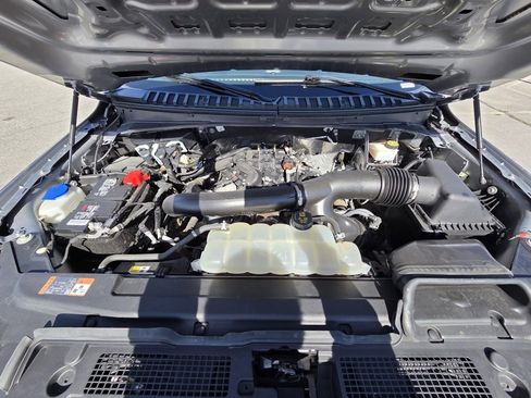 Used 2024 Ford Expedition Limited image 33