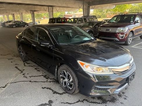 Used 2016 Honda Accord LX image 11