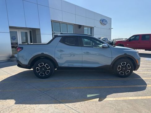 Used 2022 Hyundai Santa Cruz SEL Premium w/ Cargo Package AWD/4WD image 9