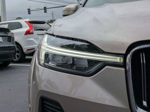 Certified 2023 Volvo XC60 B5 Ultimate AWD/4WD image 10