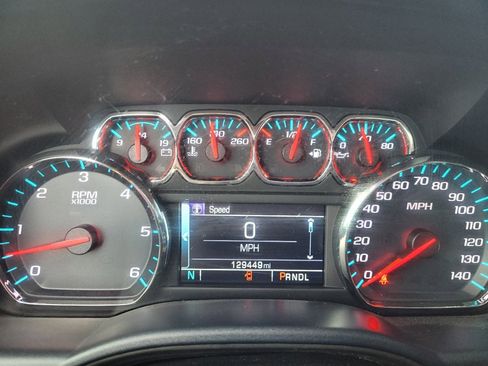 Used 2019 Chevrolet Silverado 1500 LT w/ Texas Edition RWD image 23