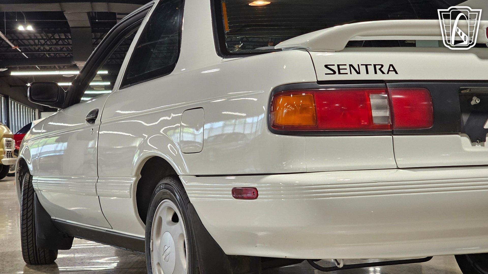 Used 1991 Nissan Sentra SE-R FWD image 10
