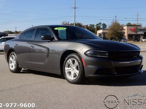 Used 2022 Dodge Charger SXT image 1