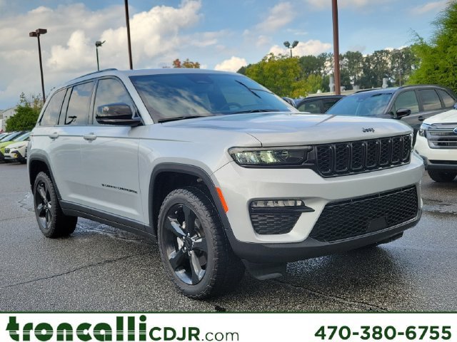 Certified 2024 Jeep Grand Cherokee Limited w/ Black Appearance Package AWD/4WD 360° Tour