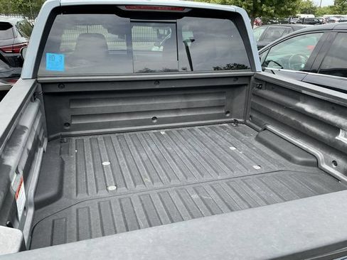 Used 2025 Honda Ridgeline RTL image 11