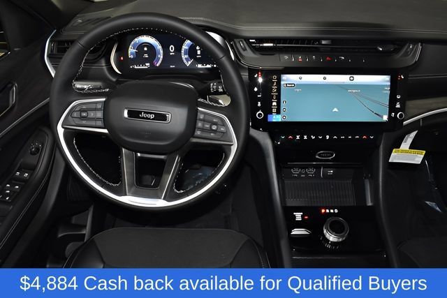 New 2026 Jeep Grand Cherokee Altitude AWD/4WD image 15