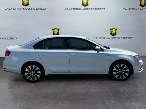 Used 2016 Volkswagen Jetta SEL Premium FWD image 6