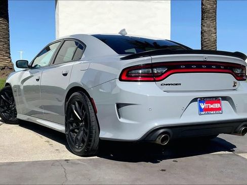 Used 2021 Dodge Charger Scat Pack w/ Dynamics Package image 12