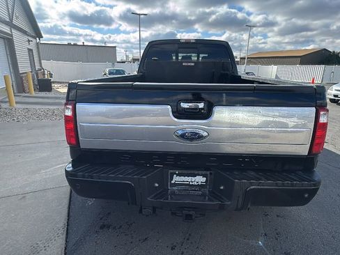 Used 2016 Ford F450 Platinum w/ Platinum Package image 4