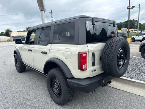 New 2026 Ford Bronco Big Bend w/ Black Diamond Package AWD/4WD image 6