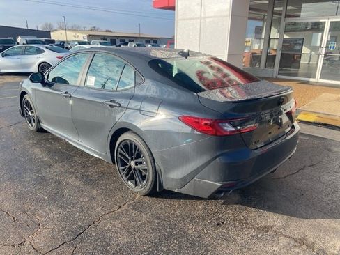 New 2026 Toyota Camry SE w/ Convenience Package image 3