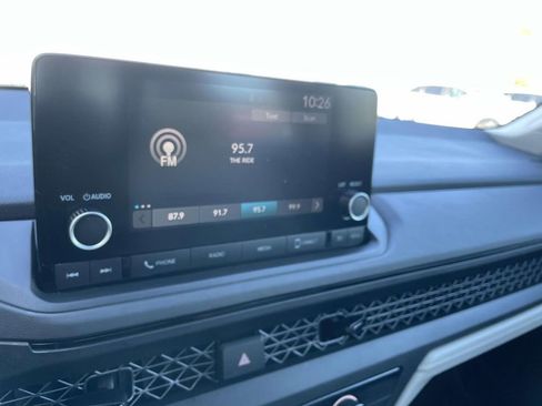 Used 2024 Honda Accord LX image 38