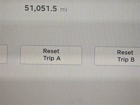 Used 2017 Tesla Model S 60 image 27