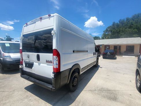 Used 2017 RAM ProMaster 2500 FWD image 6