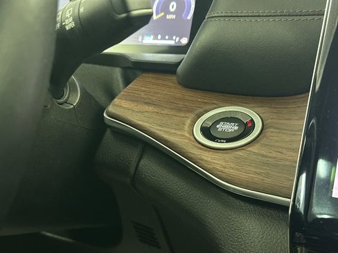 Used 2023 Jeep Grand Cherokee Summit w/ Adv Protech Group IV image 28