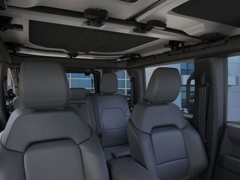 New 2026 Ford Bronco Badlands AWD/4WD image 12
