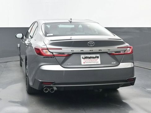 New 2026 Toyota Camry SE w/ Convenience Package FWD image 18