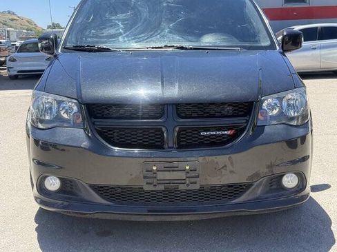 Used 2016 Dodge Grand Caravan R/T FWD image 23