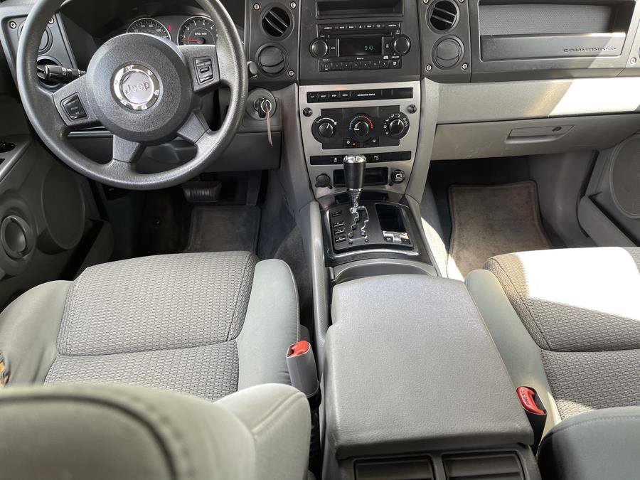 Used 2007 Jeep Commander Sport AWD/4WD image 40