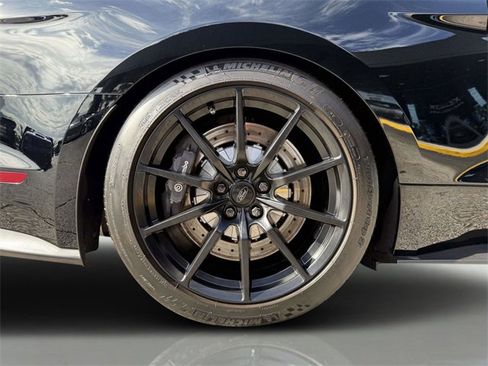 Used 2017 Ford Mustang Shelby GT350 image 19