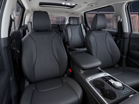 New 2026 Kia Carnival SX Prestige FWD image 15
