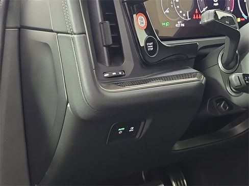 New 2025 Porsche Cayenne Turbo image 18