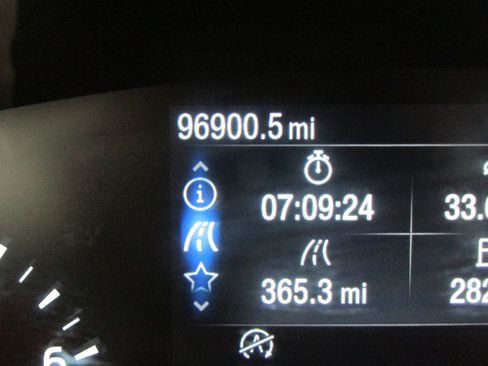 Used 2020 Ford Escape SEL image 35