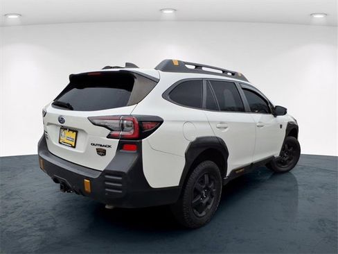 Used 2023 Subaru Outback Wilderness image 23