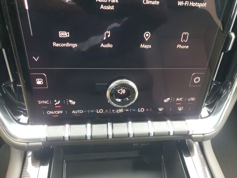 New 2026 GMC Yukon Elevation image 27