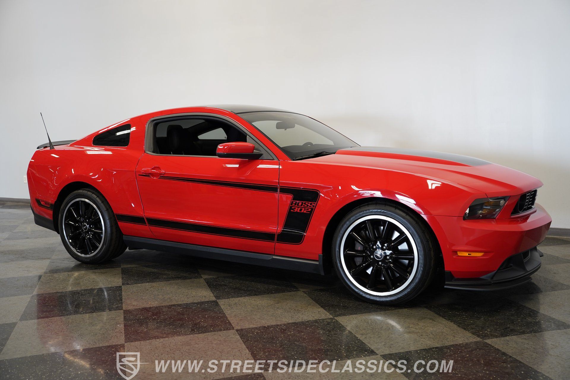 Used 2012 Ford Mustang Boss 302 RWD image 16