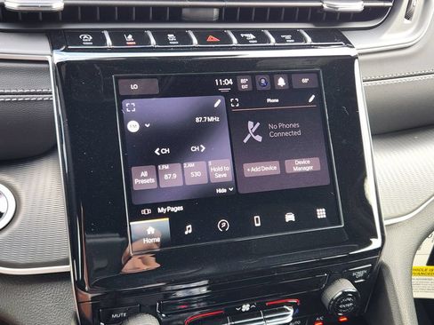 New 2026 Jeep Grand Cherokee Laredo AWD/4WD image 11