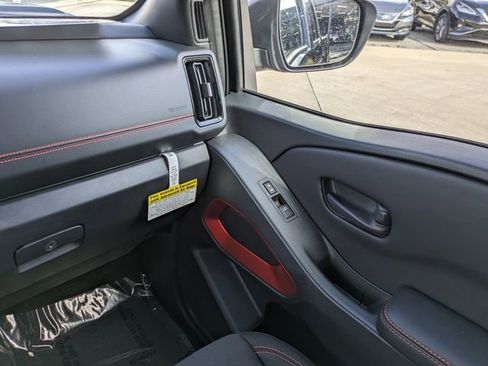 New 2026 Nissan Frontier Pro-X w/ Pro-X Convenience Package image 17