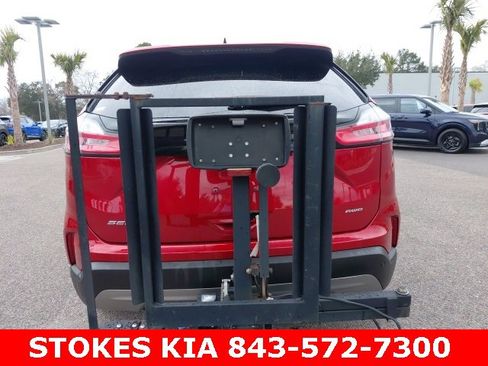 Used 2024 Ford Edge SEL w/ Convenience Package image 6