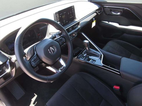 Certified 2025 Acura ADX A-Spec AWD/4WD image 18