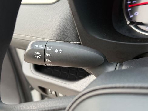 Used 2019 Toyota RAV4 LE image 30