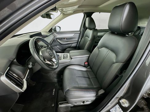 Used 2024 MAZDA CX-90 Plug-In Hybrid w/ Preferred AWD/4WD image 13