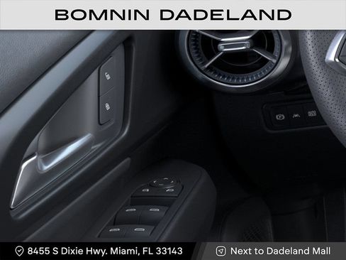 New 2026 Chevrolet Equinox EV LT FWD image 22