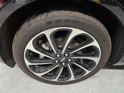 Used 2024 Lincoln Nautilus Black Label AWD/4WD image 12